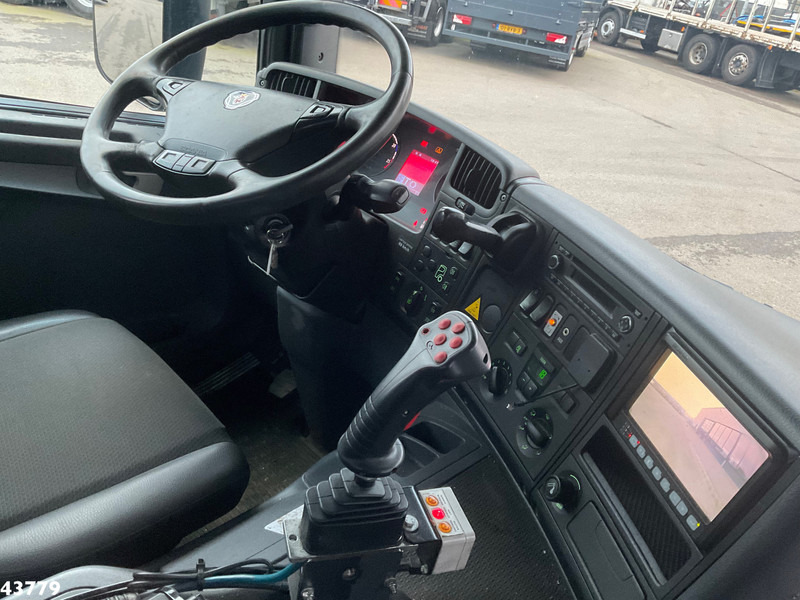 Scania P 360 8x2 Hiab 21 Tonmeter laadkraan - משאית הרמת וו, משאית מנוף: תמונה 4 Scania P 360 8x2 Hiab 21 Tonmeter laadkraan - משאית הרמת וו, משאית מנוף: תמונה 4