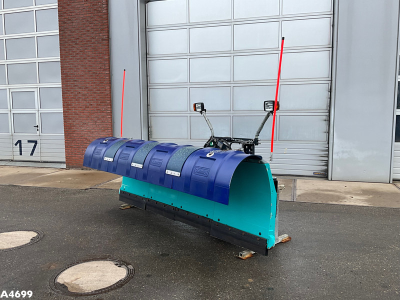 Schmidt Hydraulische Sneeuwschuiver - מחרשת שלג: תמונה 2 Schmidt Hydraulische Sneeuwschuiver - מחרשת שלג: תמונה 2
