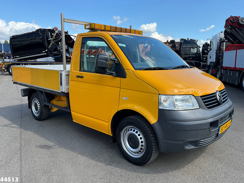 Volkswagen Transporter 2.0 300 Manual - משאית צד נופל/ שטוחה: תמונה 2 Volkswagen Transporter 2.0 300 Manual - משאית צד נופל/ שטוחה: תמונה 2