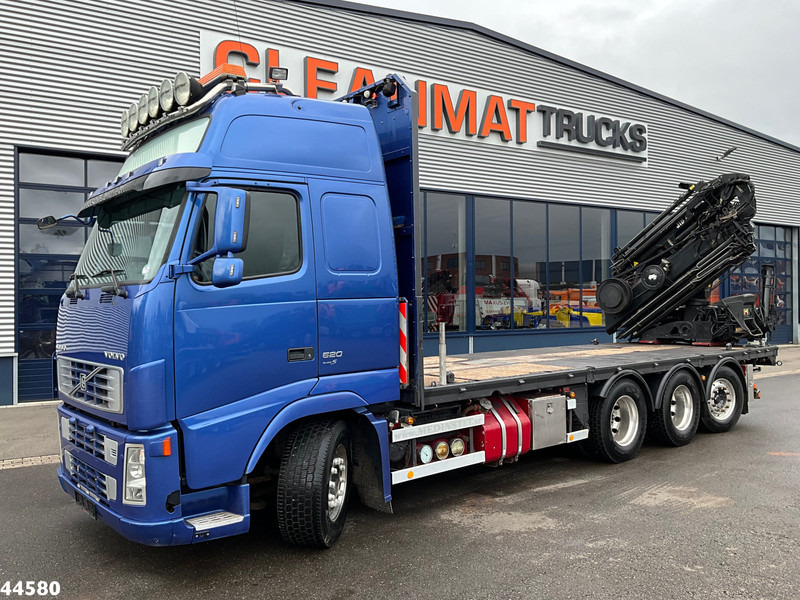 Volvo FH 520 8x4 Euro 5 Hiab 24 Tonmeter laadkraan + Fly-jib - משאית מנוף: תמונה 2 Volvo FH 520 8x4 Euro 5 Hiab 24 Tonmeter laadkraan + Fly-jib - משאית מנוף: תמונה 2