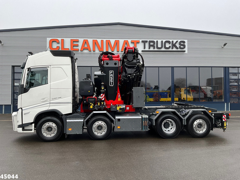 Volvo FH 540 8x2 Fassi 145 Tonmeter laadkraan + Fly-JIb Just 7.187 Km! Demo voertuig! - משאית מנוף: תמונה 5 Volvo FH 540 8x2 Fassi 145 Tonmeter laadkraan + Fly-JIb Just 7.187 Km! Demo voertuig! - משאית מנוף: תמונה 5