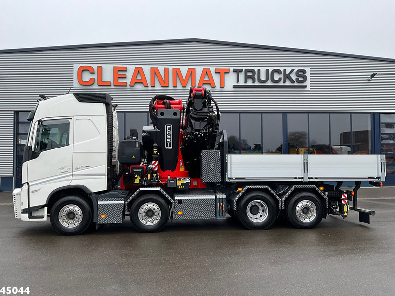 Volvo FH 540 8x2 Fassi 145 Tonmeter laadkraan + Fly-JIb Just 7.187 Km! Demo voertuig! - משאית מנוף: תמונה 2 Volvo FH 540 8x2 Fassi 145 Tonmeter laadkraan + Fly-JIb Just 7.187 Km! Demo voertuig! - משאית מנוף: תמונה 2