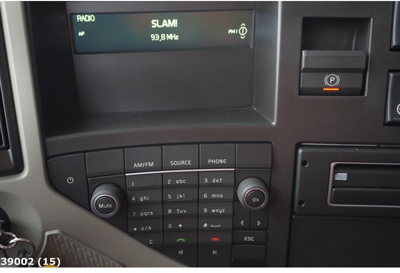משאית אשפה Volvo FM 330: תמונה 15