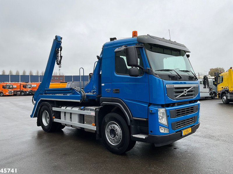 Volvo FM 370 Hiab 14 Ton portaalarmsysteem - משאית דילוג העמסה: תמונה 2 Volvo FM 370 Hiab 14 Ton portaalarmsysteem - משאית דילוג העמסה: תמונה 2
