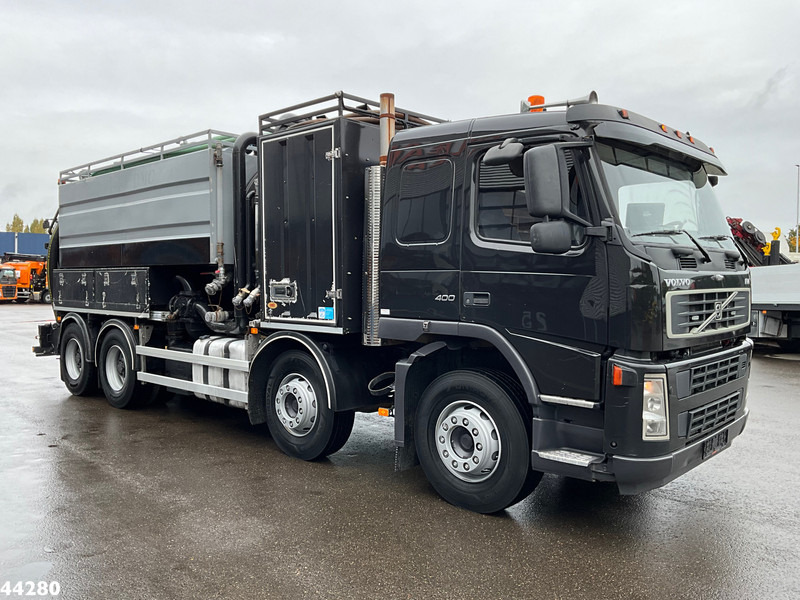 Volvo FM 400 8x4 Manual Wicom Combi - משאית ואקום: תמונה 3 Volvo FM 400 8x4 Manual Wicom Combi - משאית ואקום: תמונה 3