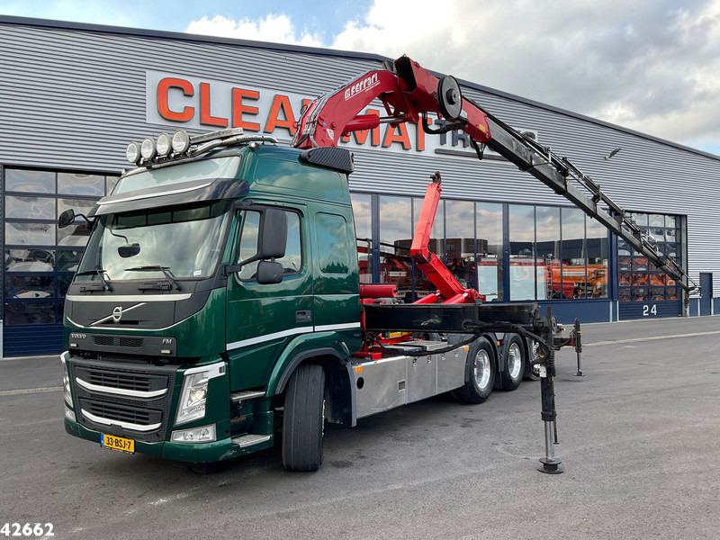 Volvo FM 460 8x4 TRIDEM Euro 6 32 Tonmeter laadkraan - משאית הרמת וו, משאית מנוף: תמונה 1 Volvo FM 460 8x4 TRIDEM Euro 6 32 Tonmeter laadkraan - משאית הרמת וו, משאית מנוף: תמונה 1
