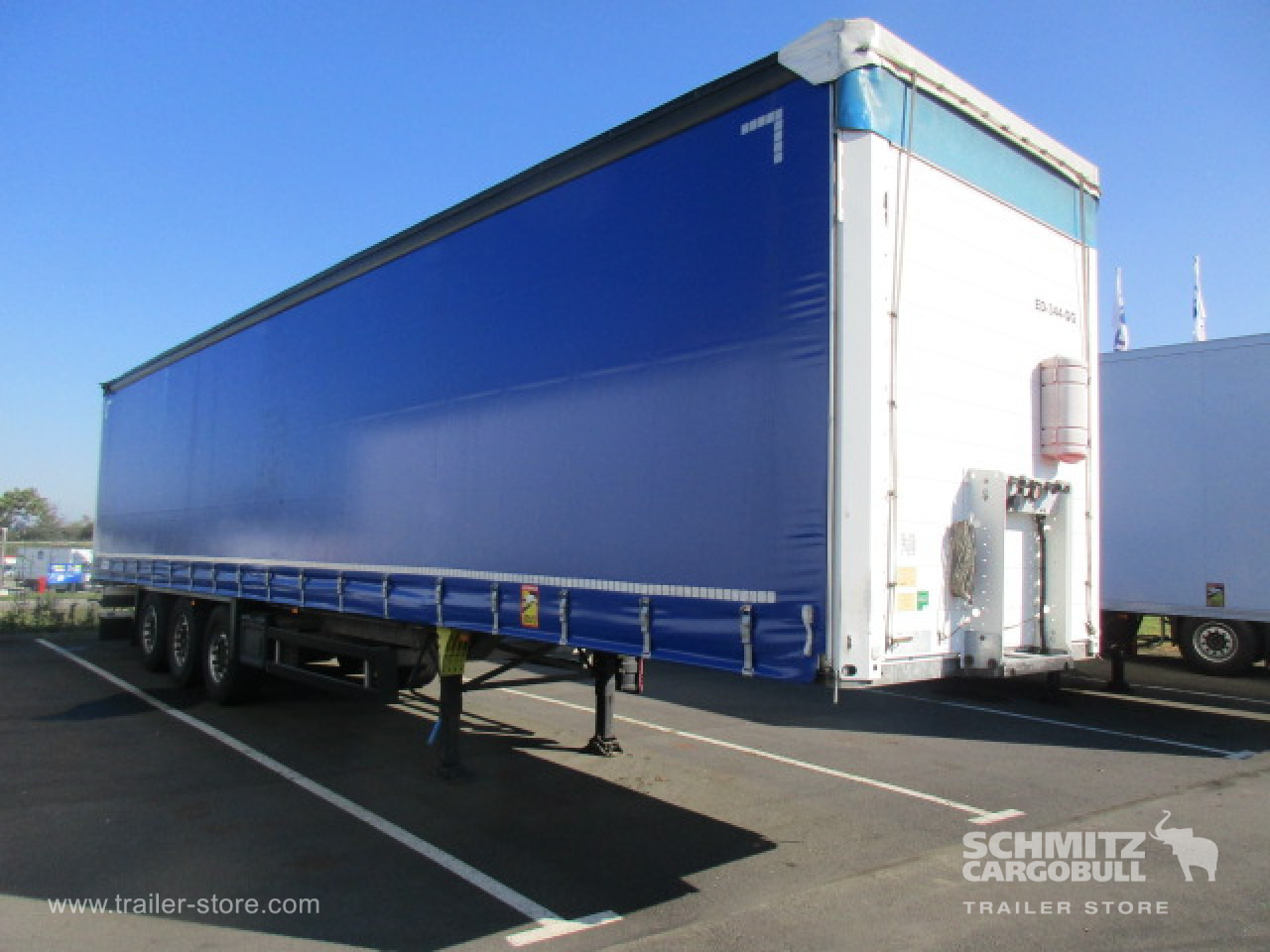 SCHMITZ Curtainsider Standard - סמיטריילר עם וילונות צד: תמונה 1 SCHMITZ Curtainsider Standard - סמיטריילר עם וילונות צד: תמונה 1