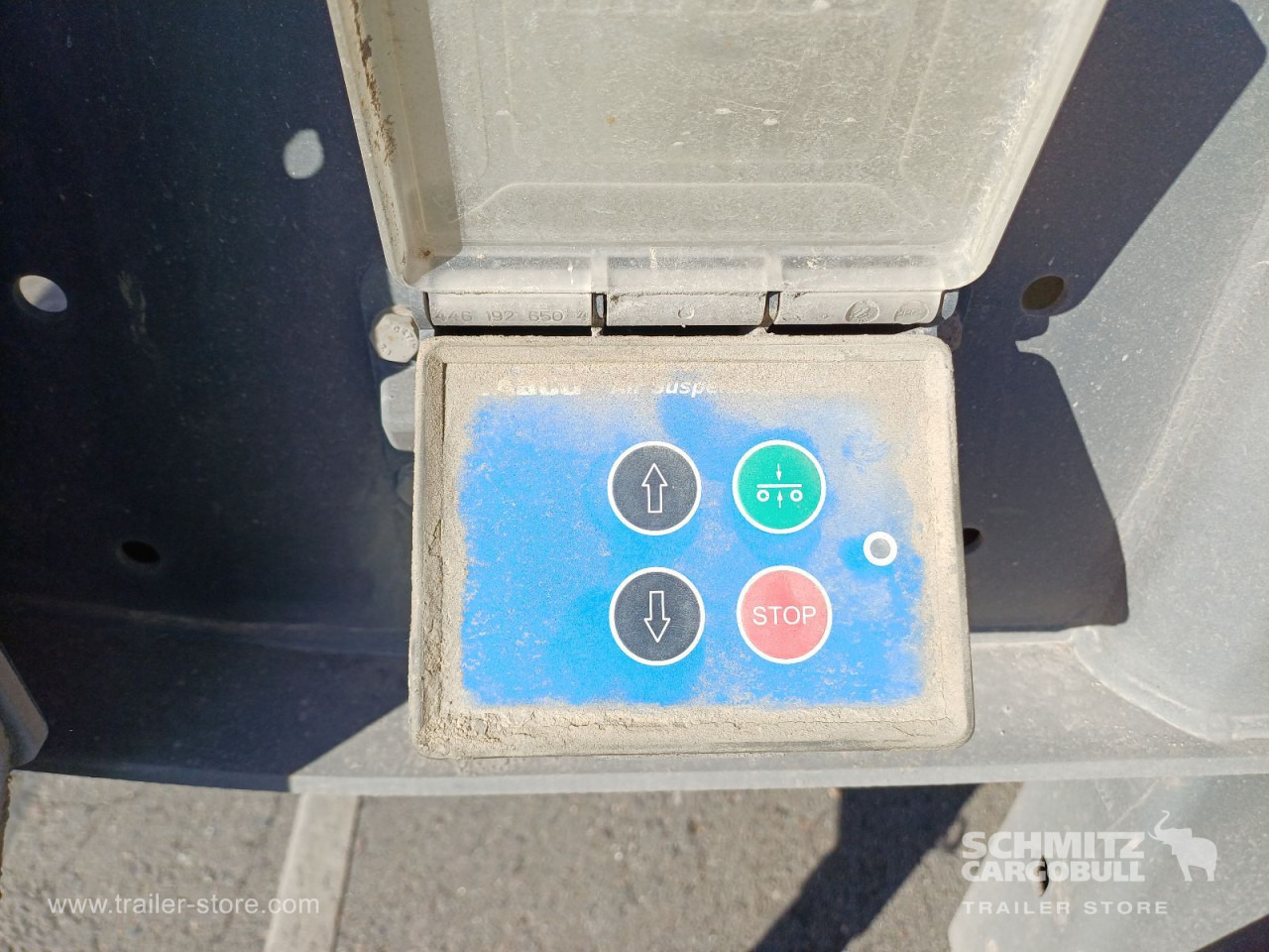 LANGENDORF Auflieger Kipper Stahlrundmulde 24m³ - סמיטריילר עם מזהיר: תמונה 4 LANGENDORF Auflieger Kipper Stahlrundmulde 24m³ - סמיטריילר עם מזהיר: תמונה 4