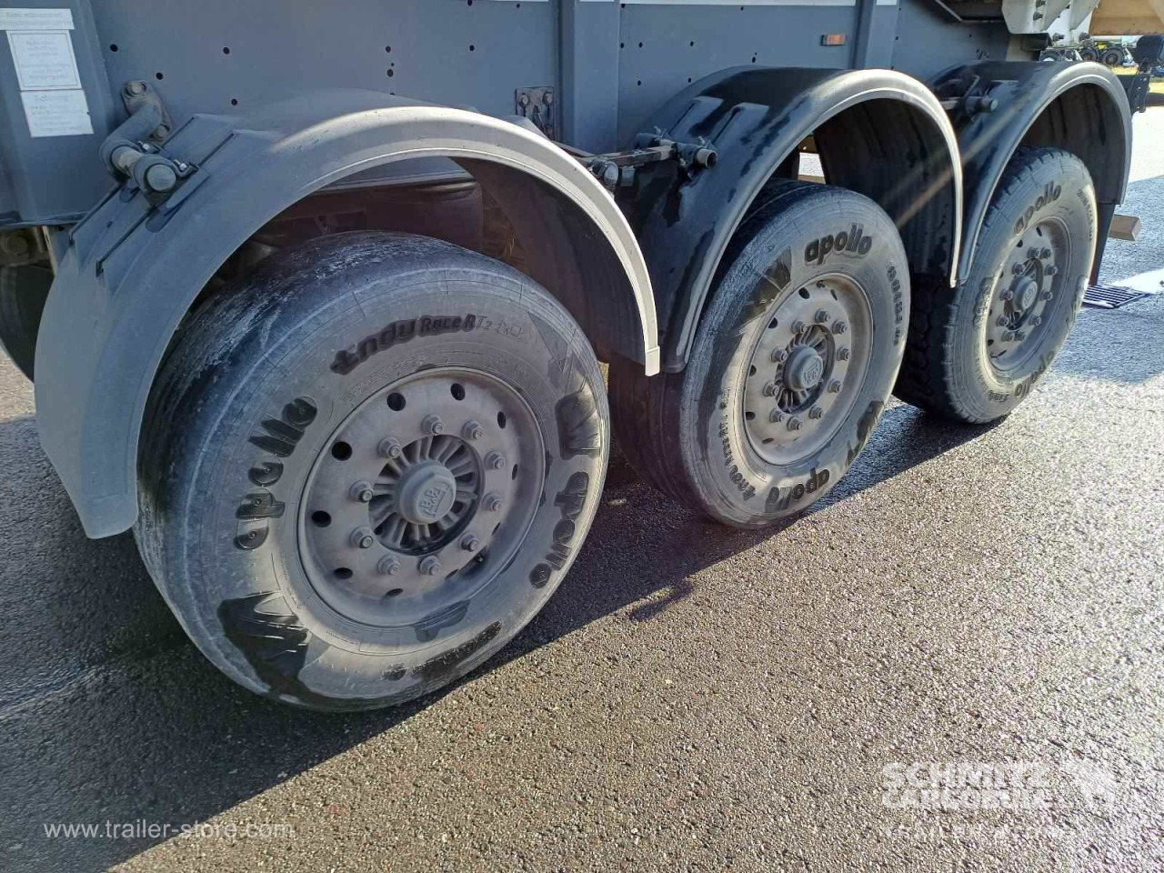 LANGENDORF Auflieger Kipper Stahlrundmulde 24m³ - סמיטריילר עם מזהיר: תמונה 2 LANGENDORF Auflieger Kipper Stahlrundmulde 24m³ - סמיטריילר עם מזהיר: תמונה 2