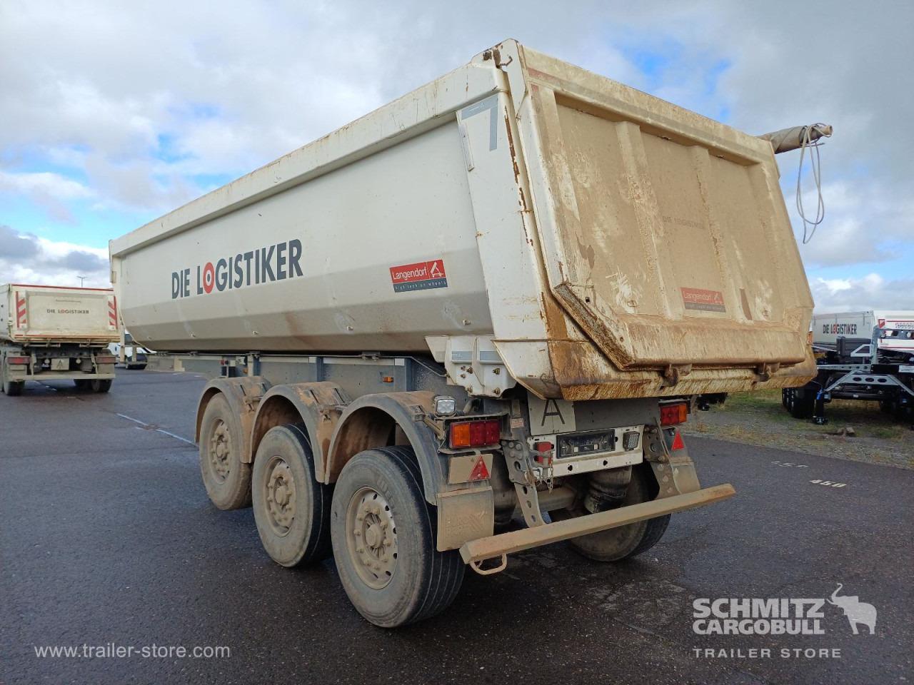 LANGENDORF Auflieger Kipper Stahlrundmulde 24m³ - סמיטריילר עם מזהיר: תמונה 5 LANGENDORF Auflieger Kipper Stahlrundmulde 24m³ - סמיטריילר עם מזהיר: תמונה 5