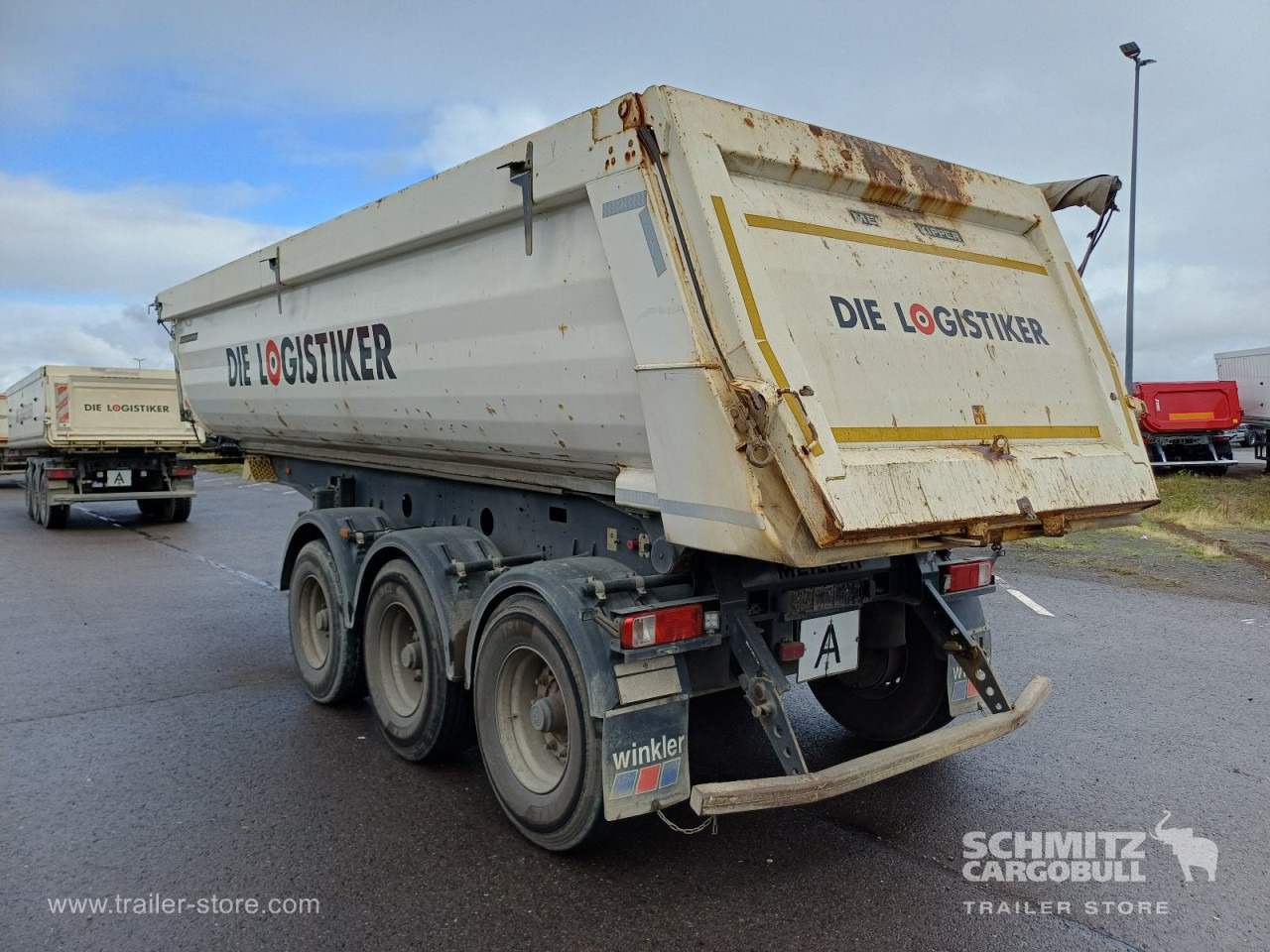 MEILLER Auflieger Kipper Stahlrundmulde 26m³ - סמיטריילר עם מזהיר: תמונה 3 MEILLER Auflieger Kipper Stahlrundmulde 26m³ - סמיטריילר עם מזהיר: תמונה 3