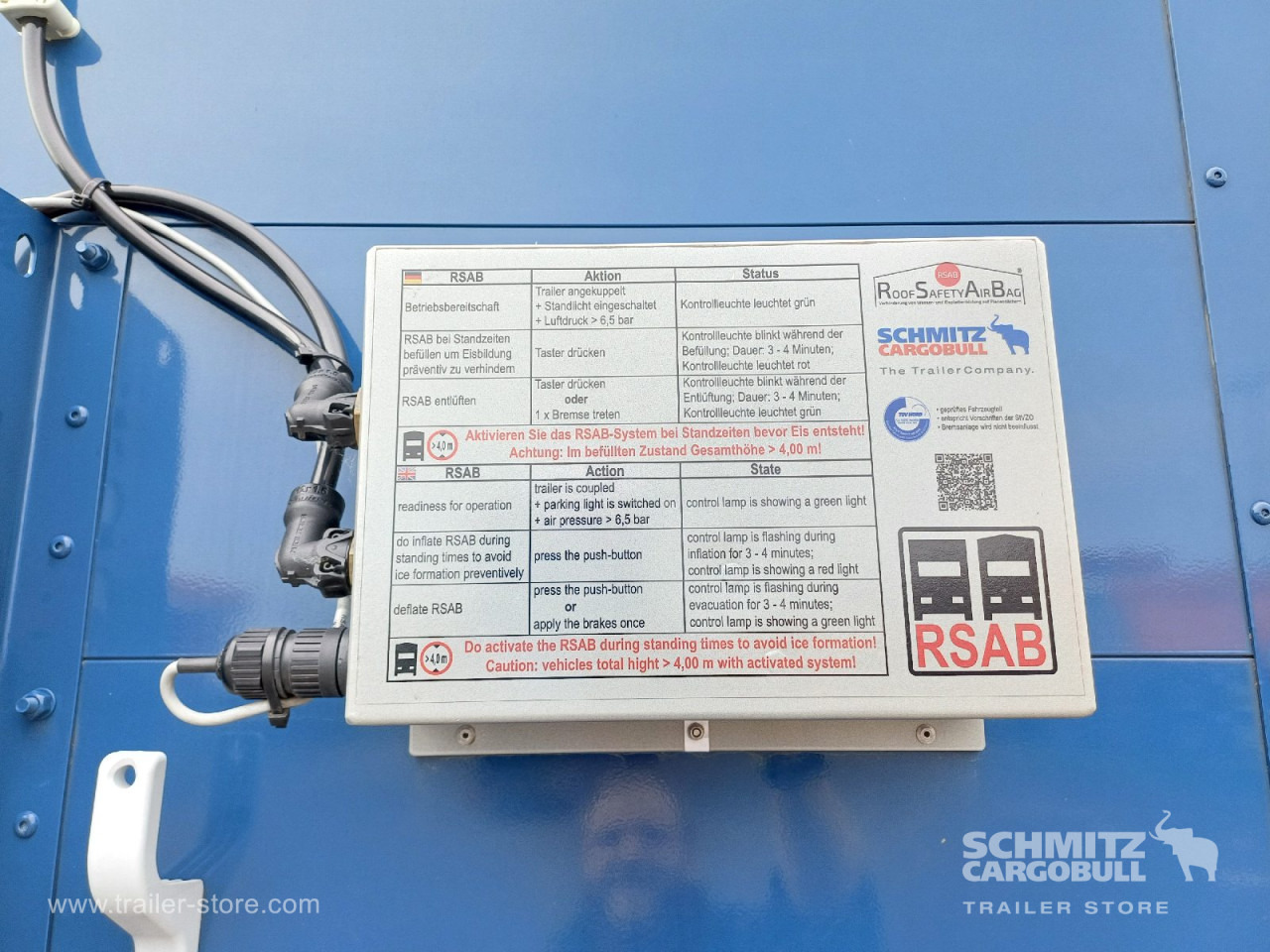 SCHMITZ Auflieger Curtainsider Standard - סמיטריילר עם וילונות צד: תמונה 3 SCHMITZ Auflieger Curtainsider Standard - סמיטריילר עם וילונות צד: תמונה 3
