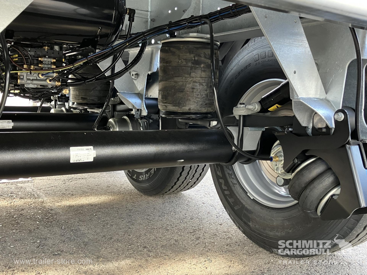 חָדָשׁ סמיטריילר עם מזהיר SCHMITZ Auflieger Kipper Stahlrundmulde 29m³: תמונה 12