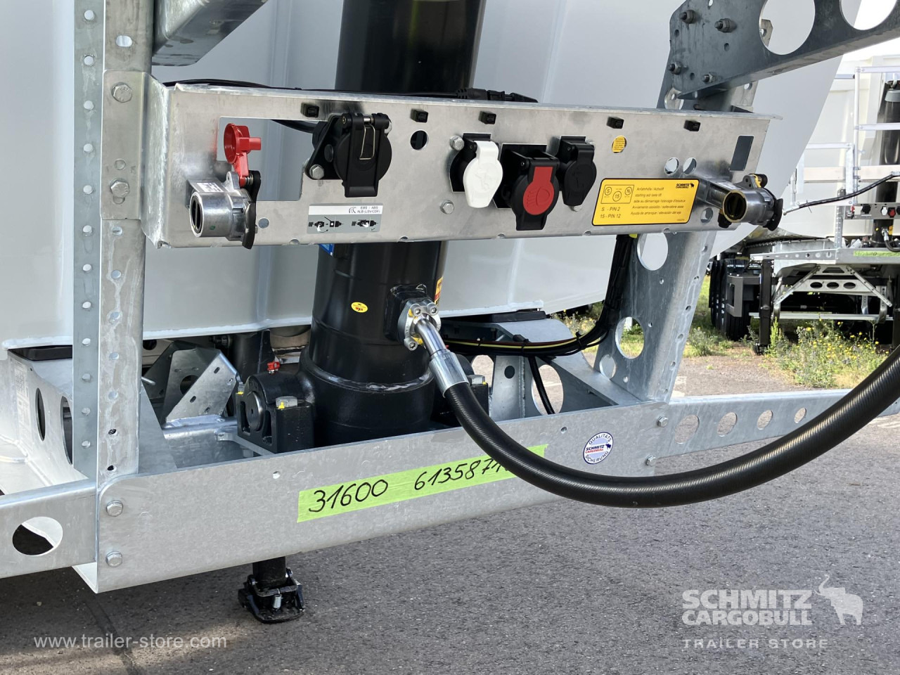 חָדָשׁ סמיטריילר עם מזהיר SCHMITZ Auflieger Kipper Stahlrundmulde 29m³: תמונה 10