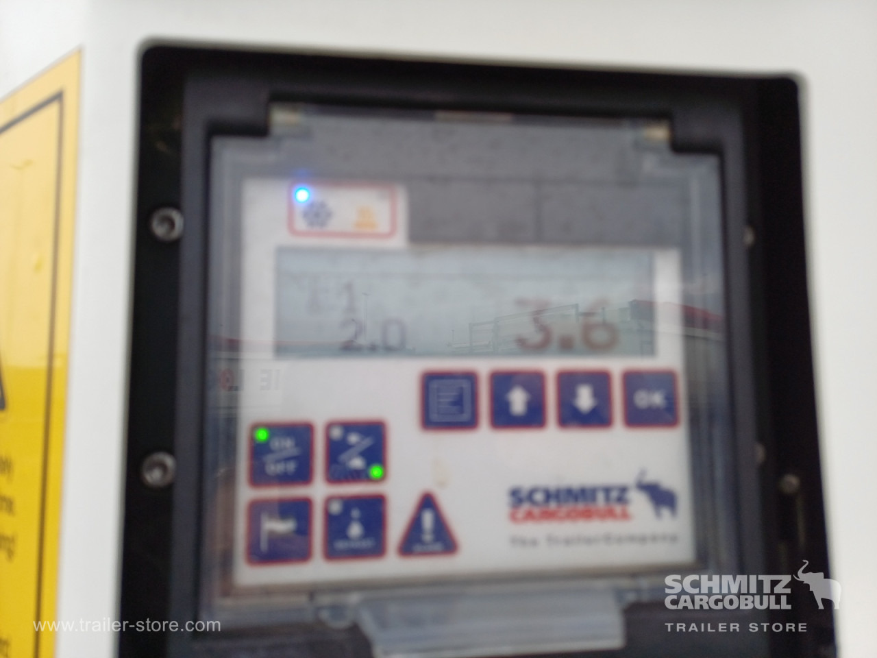 SCHMITZ Auflieger Tiefkühler Fleischhang - סמיטריילר איזותרמי: תמונה 3 SCHMITZ Auflieger Tiefkühler Fleischhang - סמיטריילר איזותרמי: תמונה 3