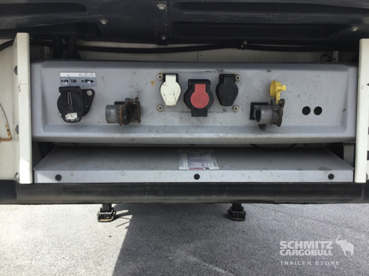 SCHMITZ Reefer Multitemp Double deck - סמיטריילר איזותרמי: תמונה 4 SCHMITZ Reefer Multitemp Double deck - סמיטריילר איזותרמי: תמונה 4