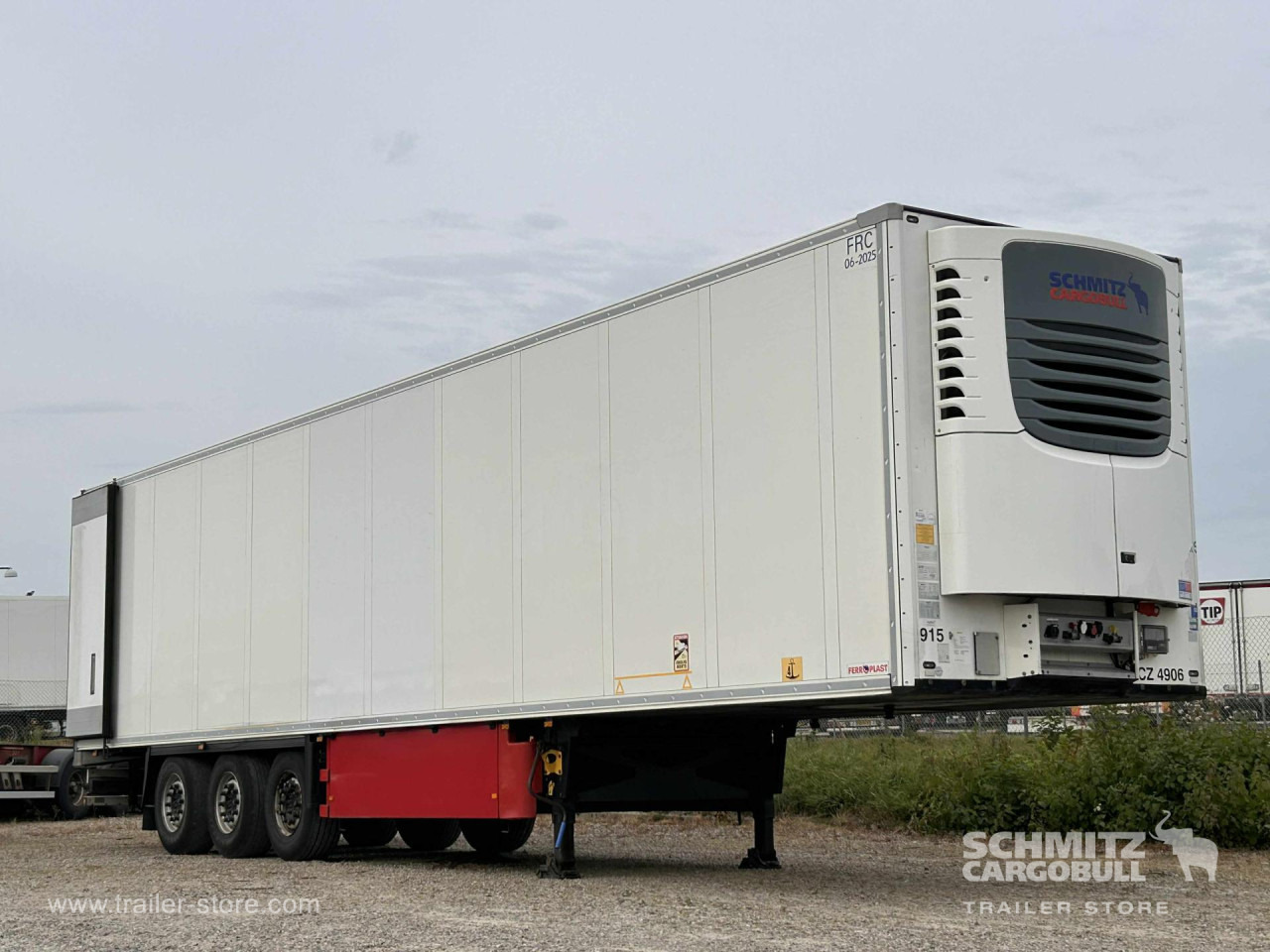 SCHMITZ Reefer Multitemp Double deck - סמיטריילר איזותרמי: תמונה 1 SCHMITZ Reefer Multitemp Double deck - סמיטריילר איזותרמי: תמונה 1