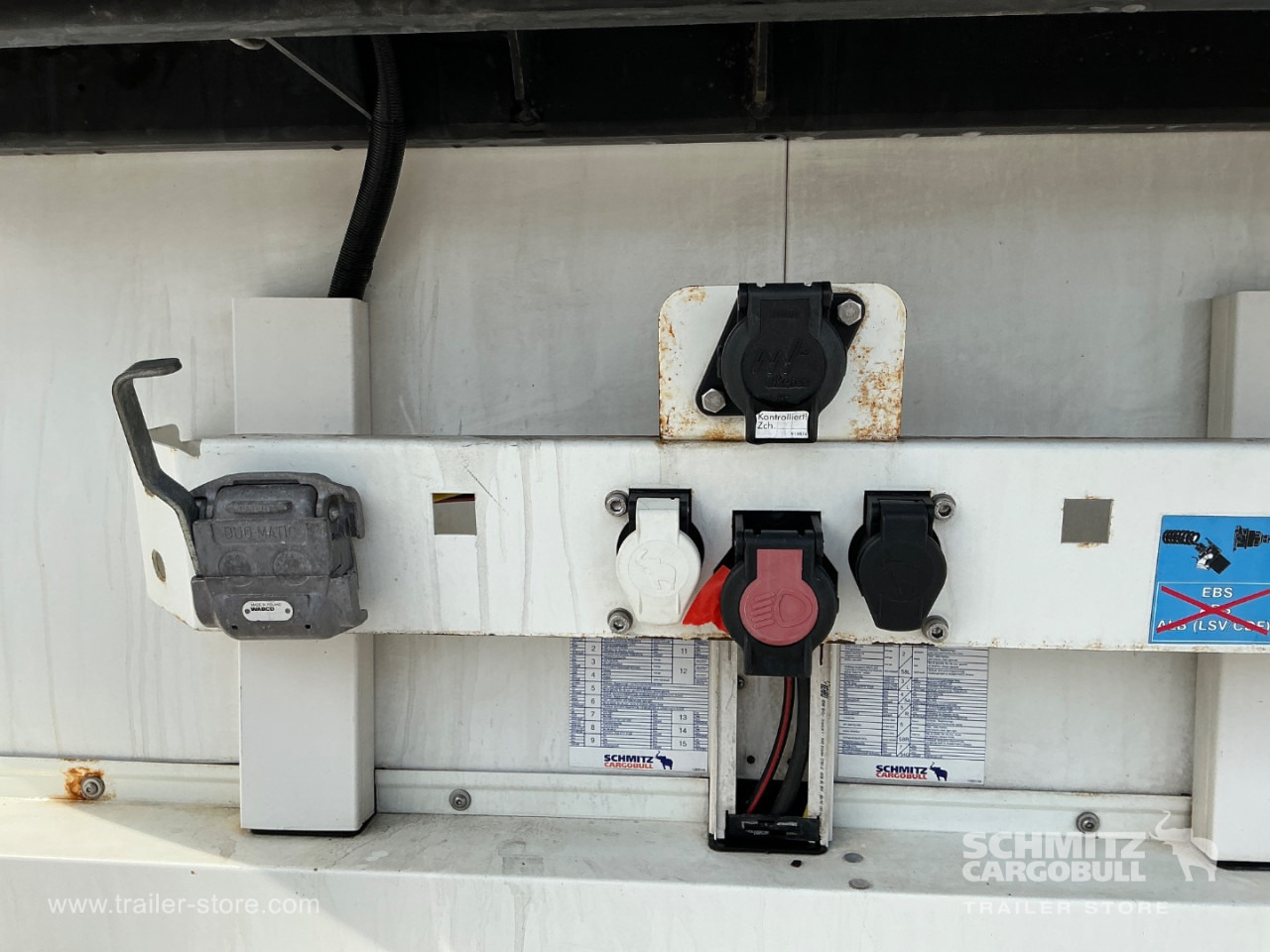 SCHMITZ Reefer Multitemp Double deck - סמיטריילר איזותרמי: תמונה 4 SCHMITZ Reefer Multitemp Double deck - סמיטריילר איזותרמי: תמונה 4