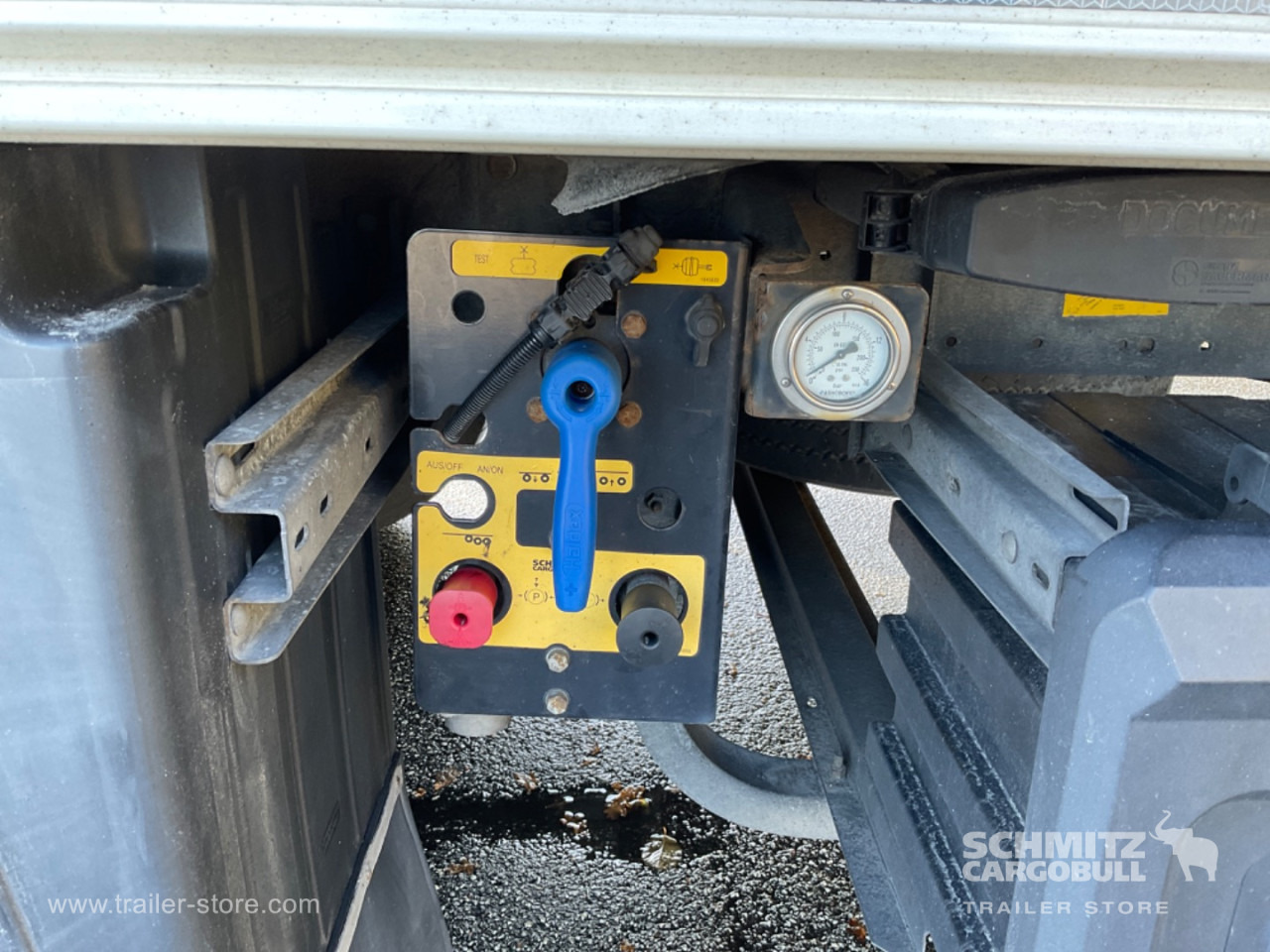 SCHMITZ Reefer Standard Double deck - סמיטריילר איזותרמי: תמונה 3 SCHMITZ Reefer Standard Double deck - סמיטריילר איזותרמי: תמונה 3