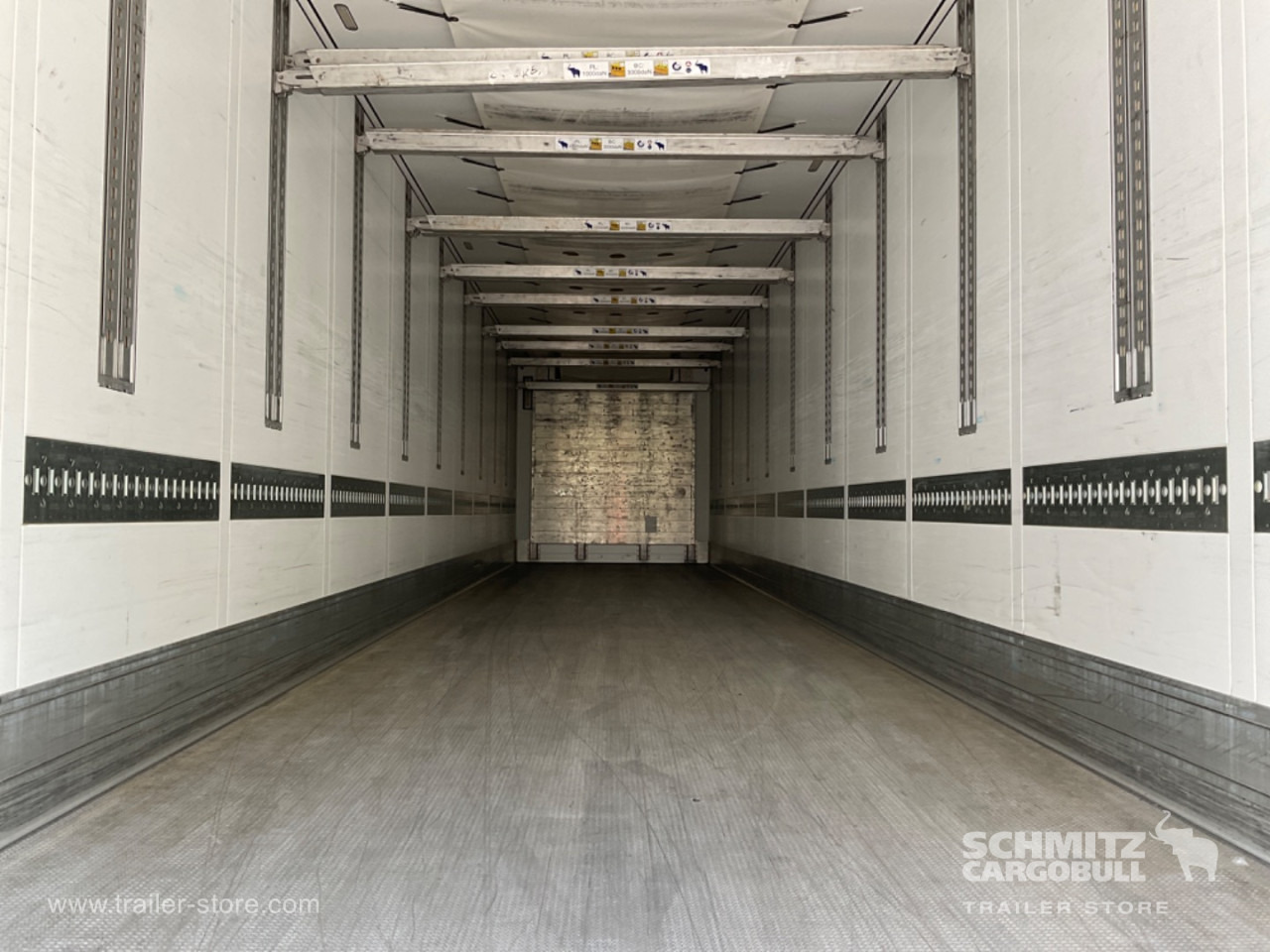 SCHMITZ Reefer Standard Double deck - סמיטריילר איזותרמי: תמונה 2 SCHMITZ Reefer Standard Double deck - סמיטריילר איזותרמי: תמונה 2