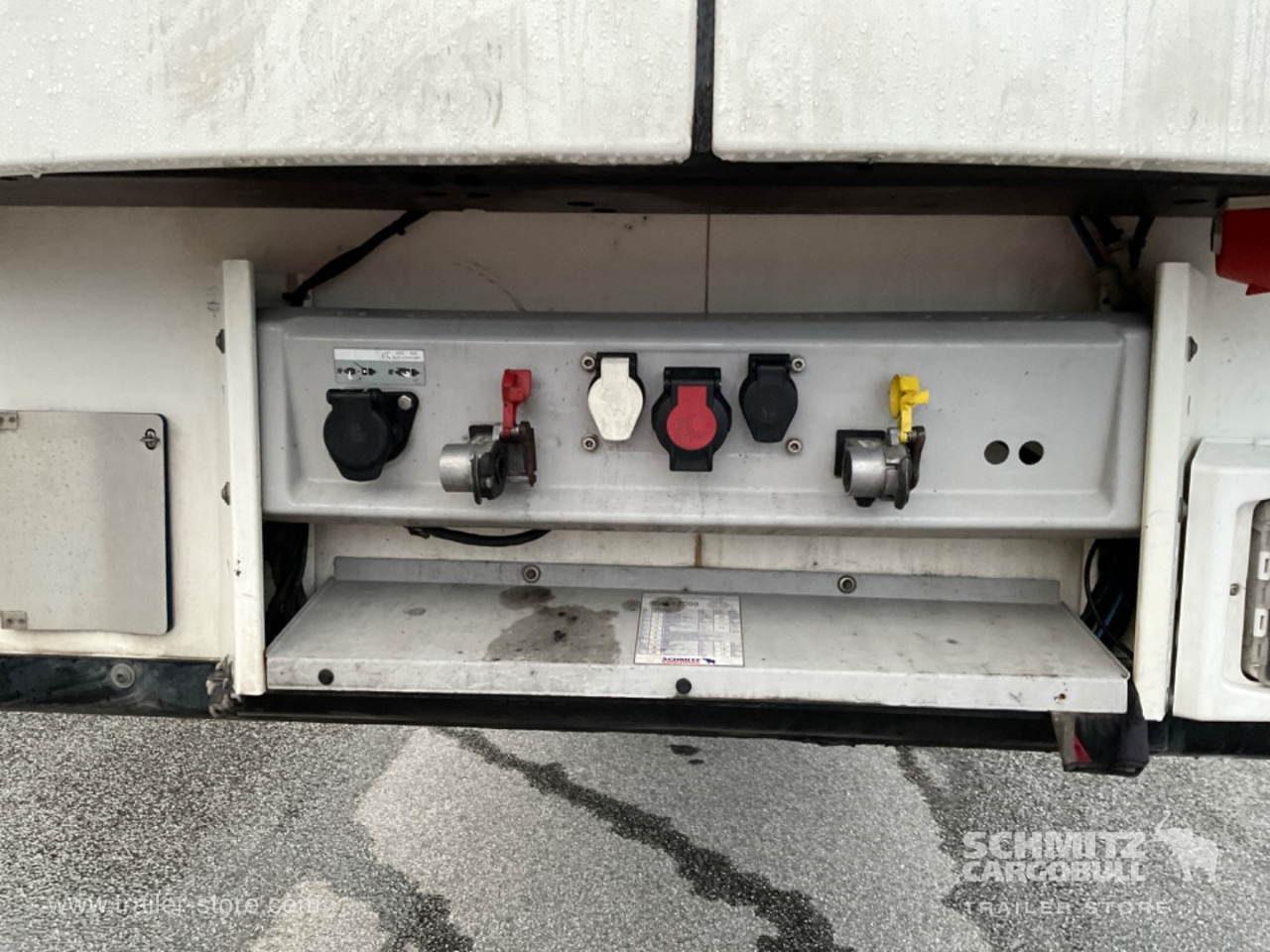 SCHMITZ Reefer Standard Double deck - סמיטריילר איזותרמי: תמונה 4 SCHMITZ Reefer Standard Double deck - סמיטריילר איזותרמי: תמונה 4