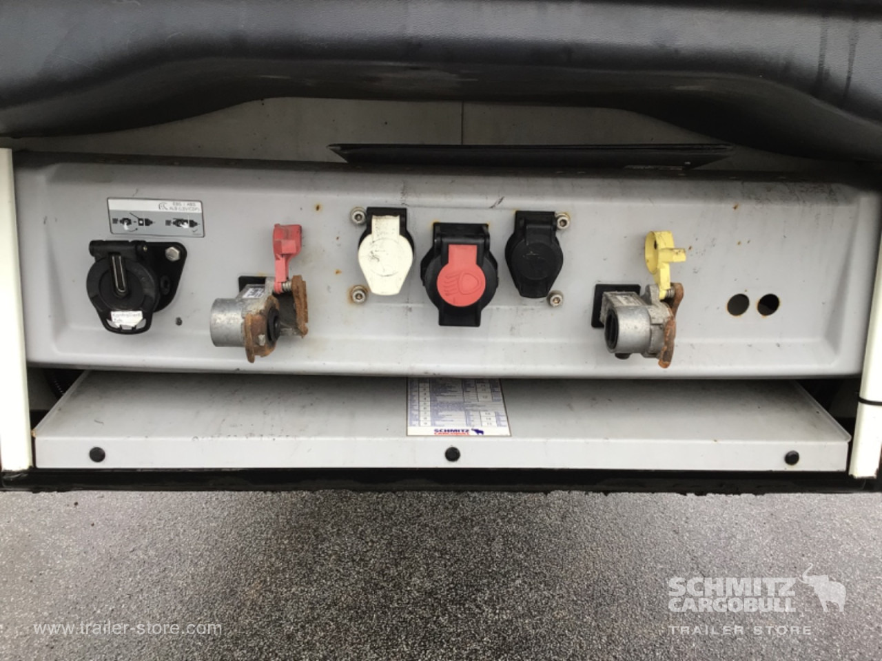 SCHMITZ Reefer Standard - סמיטריילר איזותרמי: תמונה 4 SCHMITZ Reefer Standard - סמיטריילר איזותרמי: תמונה 4