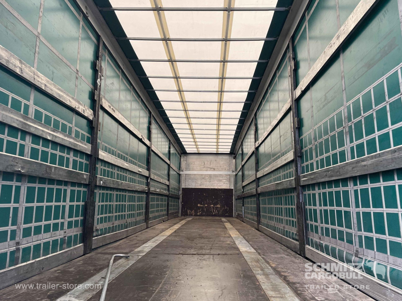 KOEGEL Semiremolque Lona Standard - סמיטריילר עם וילונות צד: תמונה 4 KOEGEL Semiremolque Lona Standard - סמיטריילר עם וילונות צד: תמונה 4