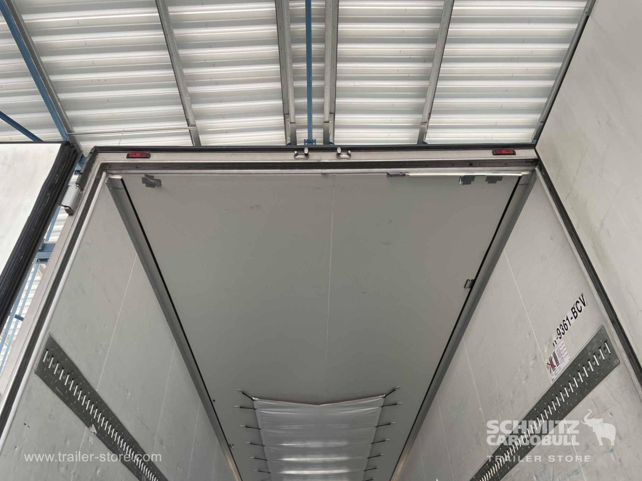 KRONE Remolque Frigo Standard - קרון נגרר עם קירור: תמונה 3 KRONE Remolque Frigo Standard - קרון נגרר עם קירור: תמונה 3
