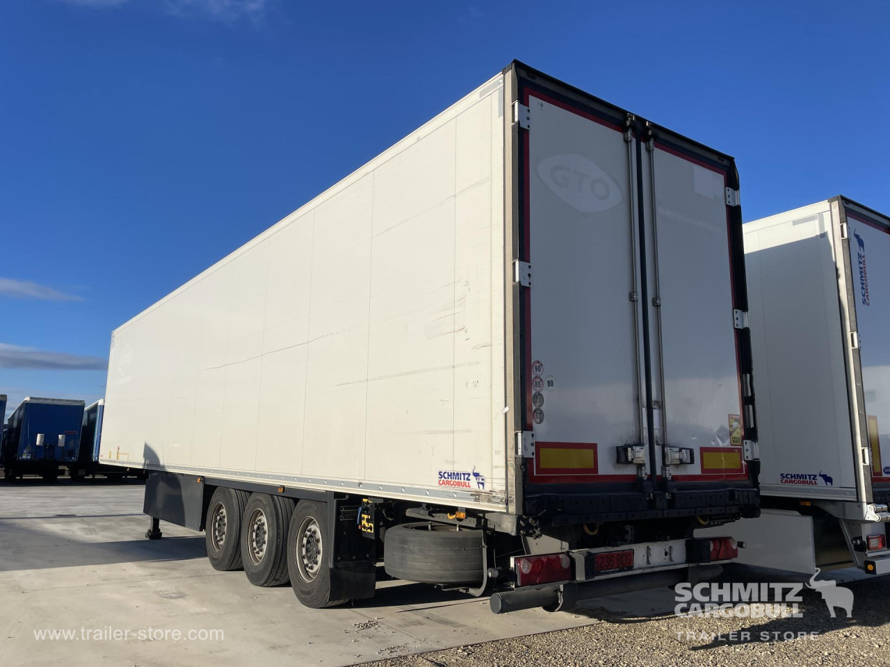 SCHMITZ Remolque Frigo Standard - קרון נגרר עם קירור: תמונה 5 SCHMITZ Remolque Frigo Standard - קרון נגרר עם קירור: תמונה 5