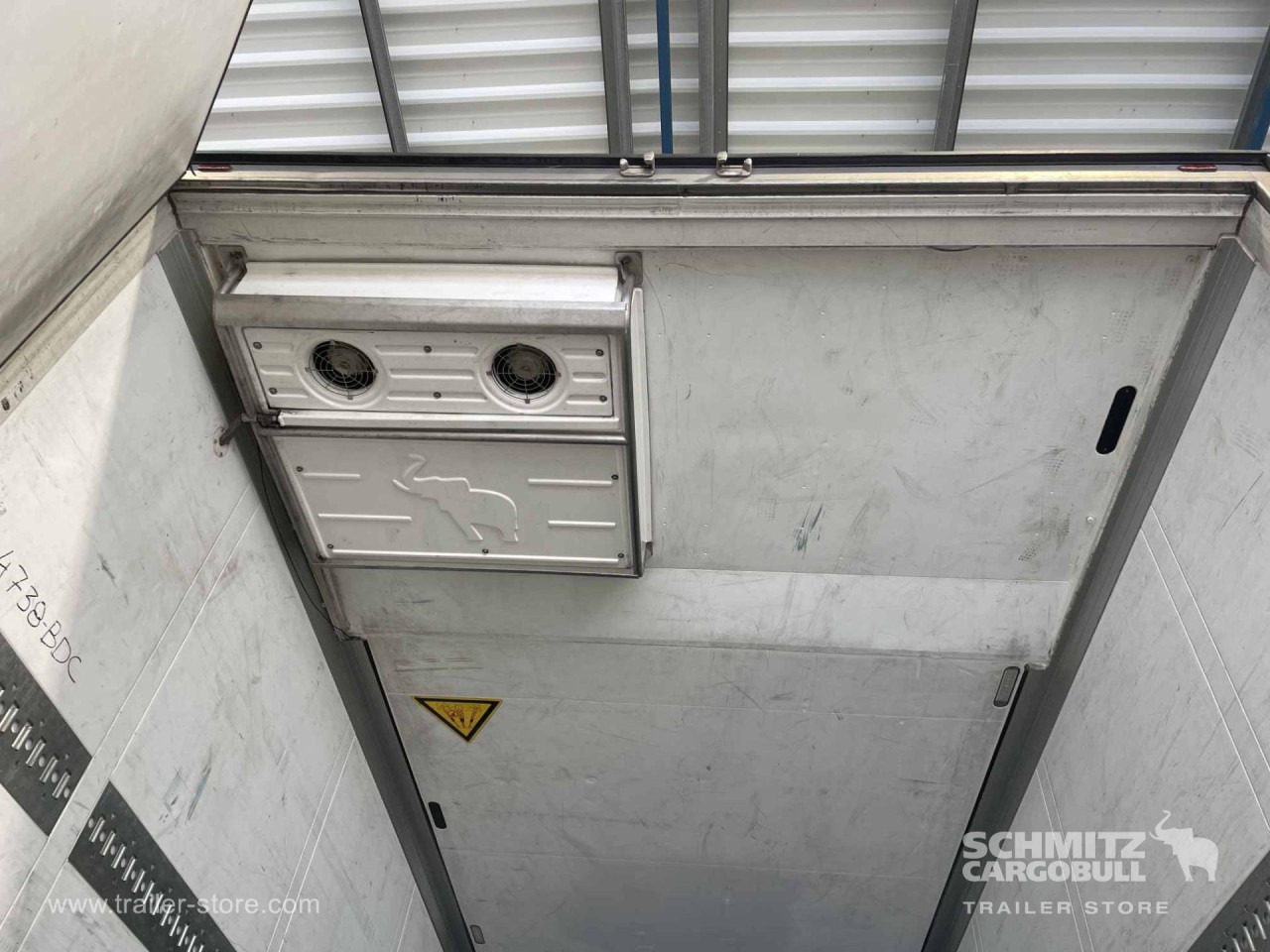 סמיטריילר איזותרמי SCHMITZ Semiremolque Frigo Multitemperatura: תמונה 6 סמיטריילר איזותרמי SCHMITZ Semiremolque Frigo Multitemperatura: תמונה 6