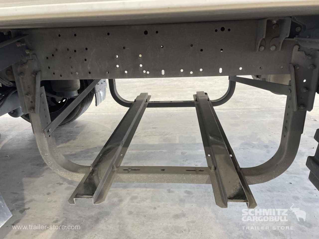 סמיטריילר איזותרמי SCHMITZ Semiremolque Frigo Multitemperatura: תמונה 11 סמיטריילר איזותרמי SCHMITZ Semiremolque Frigo Multitemperatura: תמונה 11