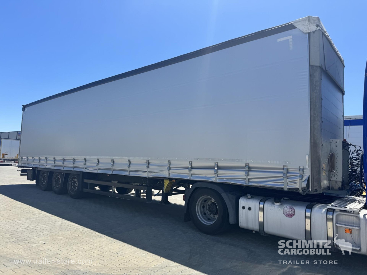 SCHMITZ Curtainsider Mega - סמיטריילר עם וילונות צד: תמונה 1 SCHMITZ Curtainsider Mega - סמיטריילר עם וילונות צד: תמונה 1