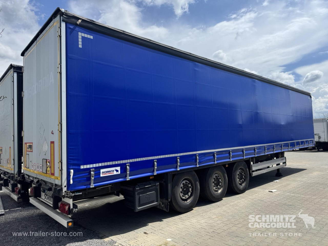 SCHMITZ Curtainsider Standard - סמיטריילר עם וילונות צד: תמונה 3 SCHMITZ Curtainsider Standard - סמיטריילר עם וילונות צד: תמונה 3