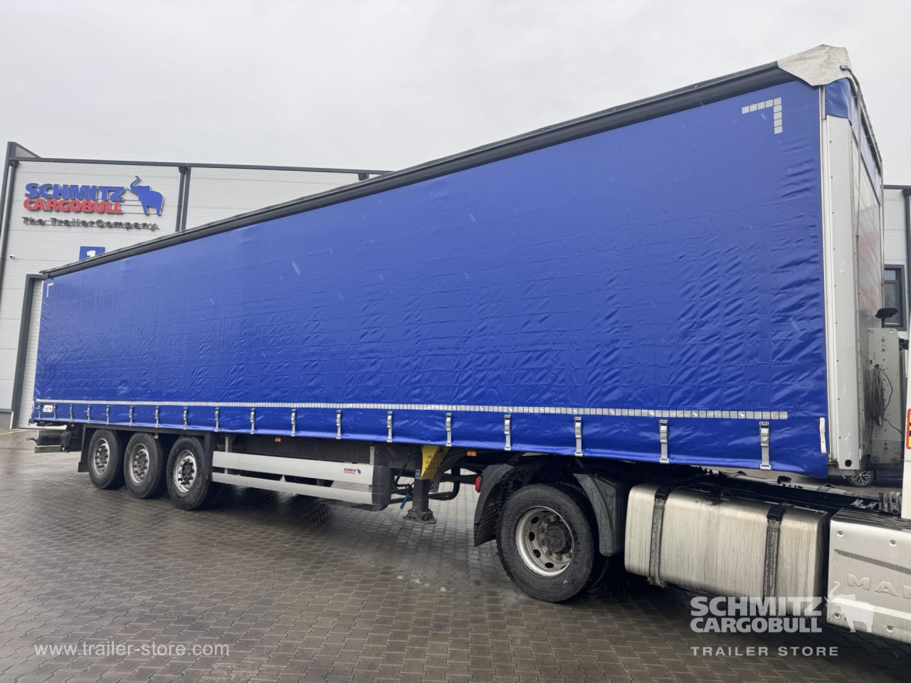 SCHMITZ Curtainsider Standard - סמיטריילר עם וילונות צד: תמונה 1 SCHMITZ Curtainsider Standard - סמיטריילר עם וילונות צד: תמונה 1