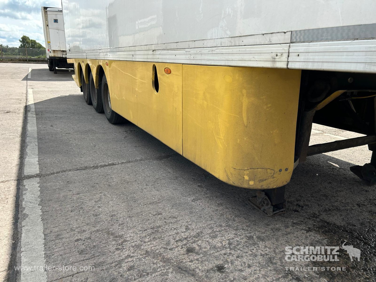 GRAY & ADAMS Dryfreight Standard - סמיטריילר איזותרמי: תמונה 2 GRAY & ADAMS Dryfreight Standard - סמיטריילר איזותרמי: תמונה 2