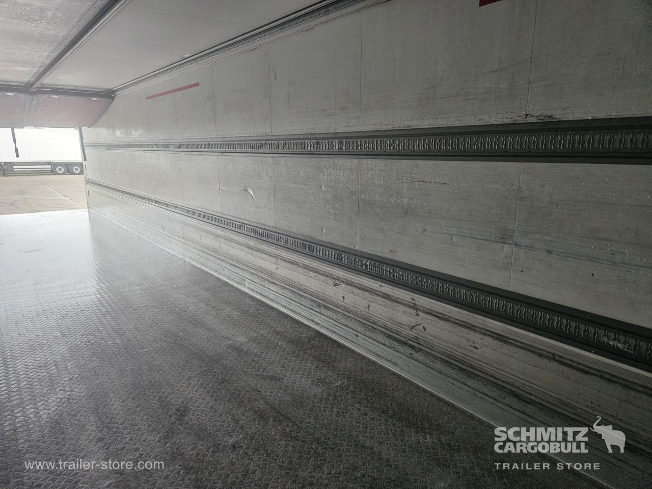 SCHMITZ Reefer Multitemp Taillift - סמיטריילר איזותרמי: תמונה 4 SCHMITZ Reefer Multitemp Taillift - סמיטריילר איזותרמי: תמונה 4