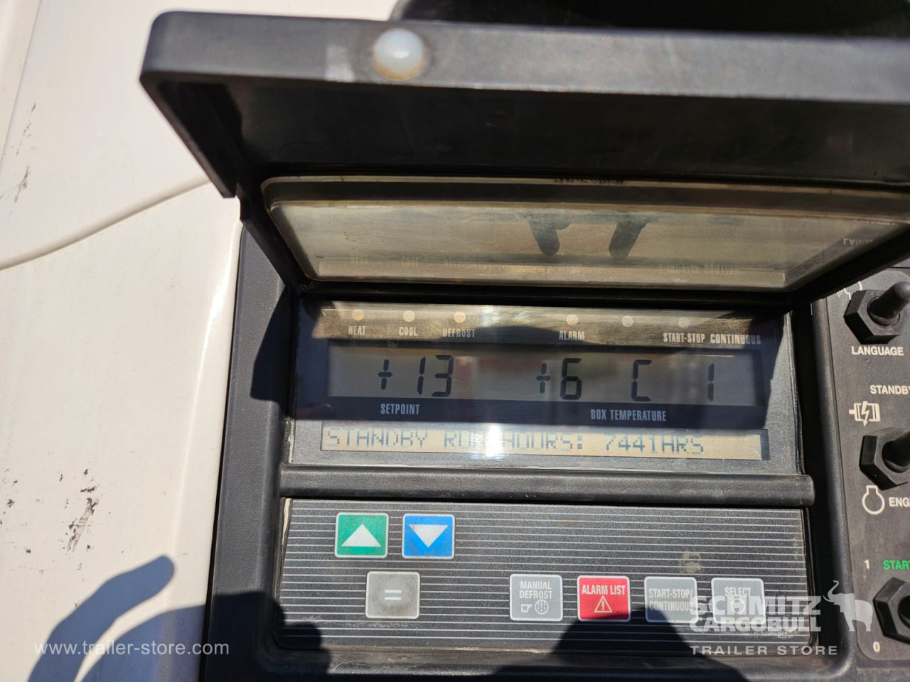 SCHMITZ Reefer Multitemp Taillift - סמיטריילר איזותרמי: תמונה 4 SCHMITZ Reefer Multitemp Taillift - סמיטריילר איזותרמי: תמונה 4