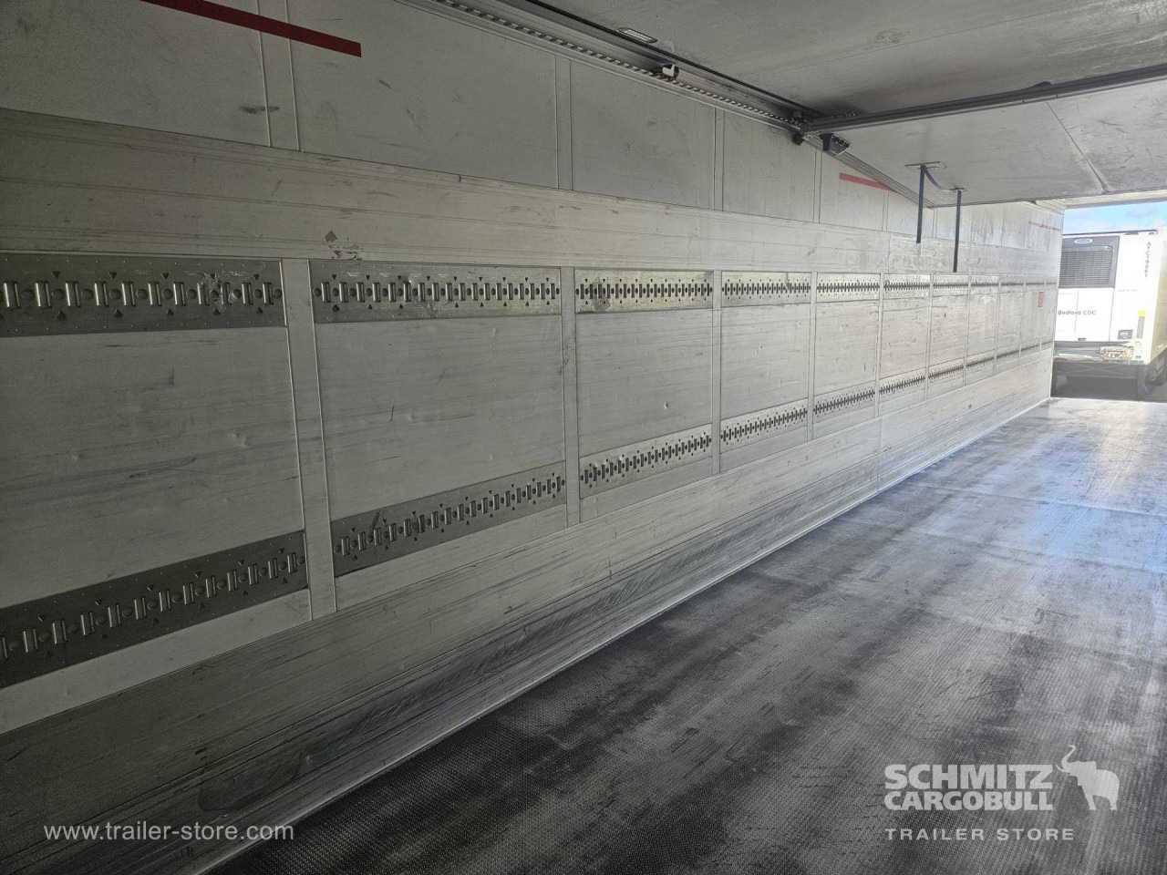 SCHMITZ Reefer Multitemp - סמיטריילר איזותרמי: תמונה 3 SCHMITZ Reefer Multitemp - סמיטריילר איזותרמי: תמונה 3