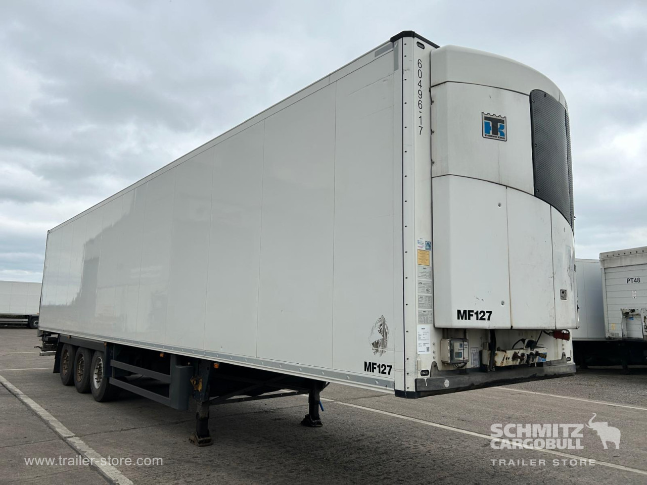 SCHMITZ Reefer Standard - סמיטריילר איזותרמי: תמונה 1 SCHMITZ Reefer Standard - סמיטריילר איזותרמי: תמונה 1