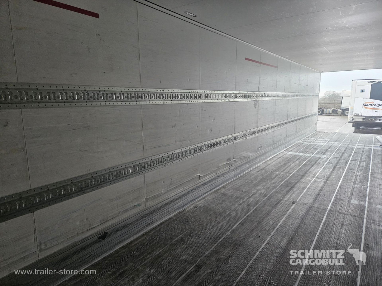 SCHMITZ Reefer Standard - סמיטריילר איזותרמי: תמונה 4 SCHMITZ Reefer Standard - סמיטריילר איזותרמי: תמונה 4