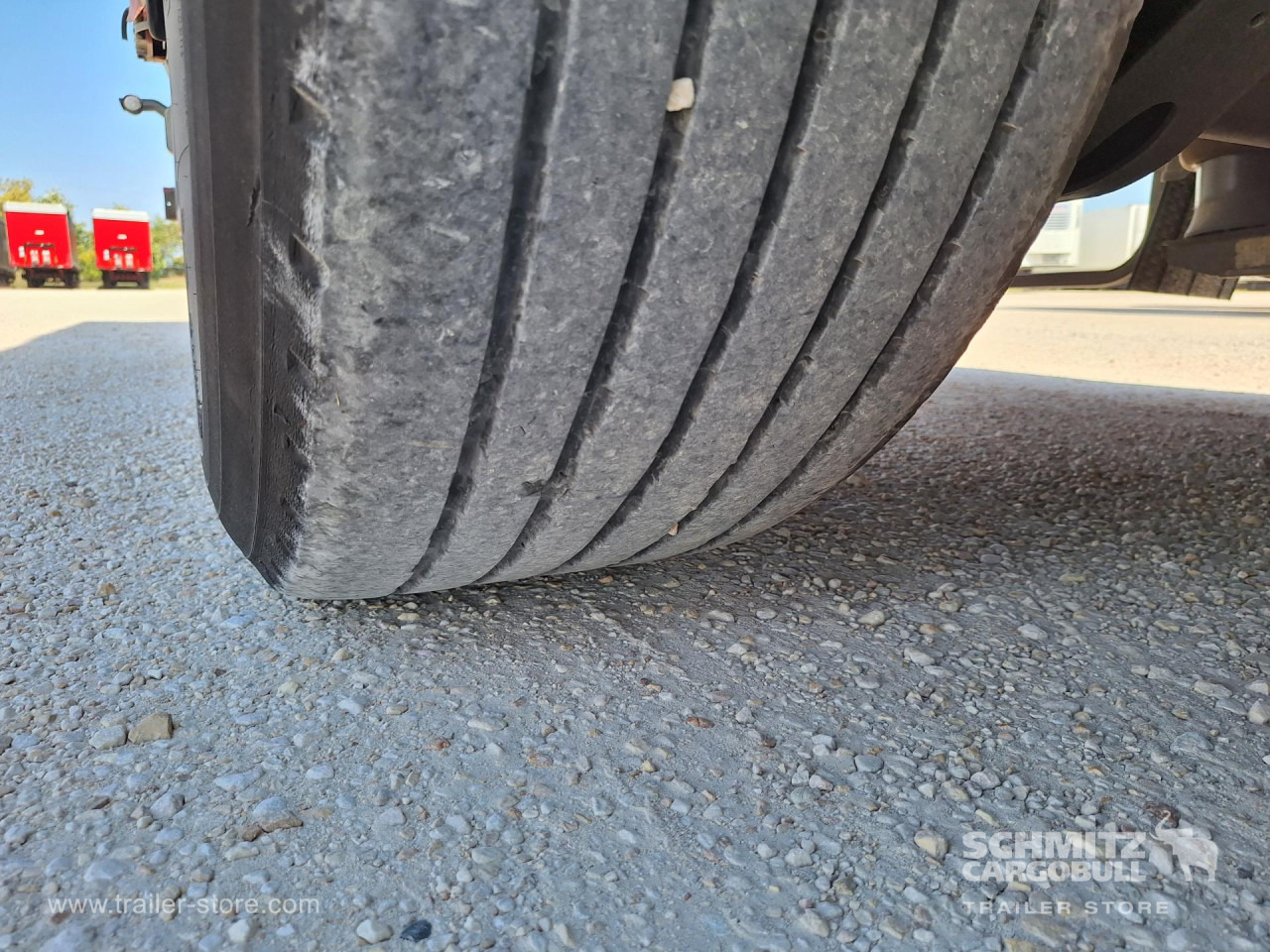 KOEGEL Curtainsider Standard - סמיטריילר עם וילונות צד: תמונה 4 KOEGEL Curtainsider Standard - סמיטריילר עם וילונות צד: תמונה 4