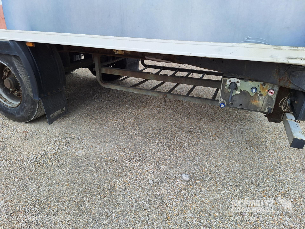 LAMBERET Reefer Standard - סמיטריילר איזותרמי: תמונה 3 LAMBERET Reefer Standard - סמיטריילר איזותרמי: תמונה 3
