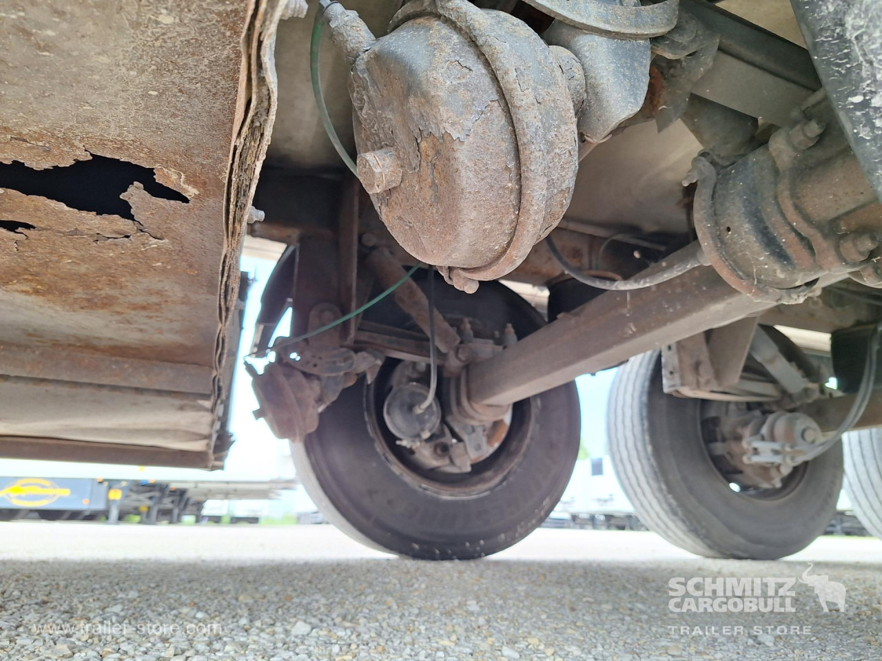 LAMBERET Reefer Standard - סמיטריילר איזותרמי: תמונה 2 LAMBERET Reefer Standard - סמיטריילר איזותרמי: תמונה 2