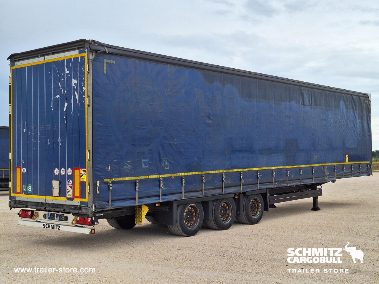 SCHMITZ Curtainsider Mega - סמיטריילר עם וילונות צד: תמונה 2 SCHMITZ Curtainsider Mega - סמיטריילר עם וילונות צד: תמונה 2