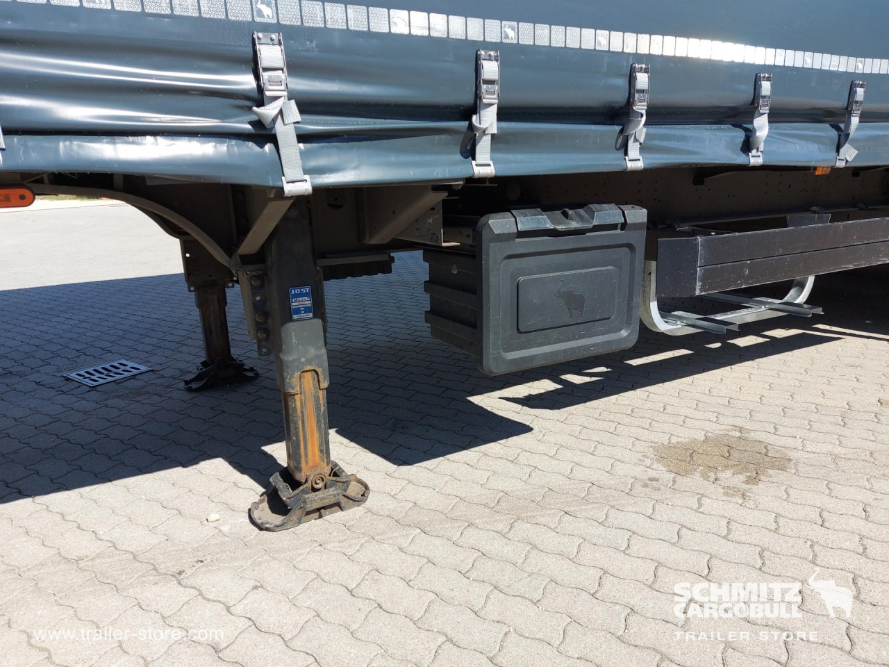 SCHMITZ Curtainsider Mega - סמיטריילר עם וילונות צד: תמונה 3 SCHMITZ Curtainsider Mega - סמיטריילר עם וילונות צד: תמונה 3