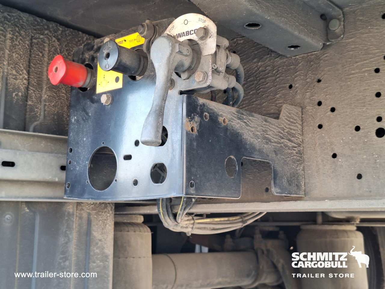 SCHMITZ Curtainsider Mega - סמיטריילר עם וילונות צד: תמונה 2 SCHMITZ Curtainsider Mega - סמיטריילר עם וילונות צד: תמונה 2