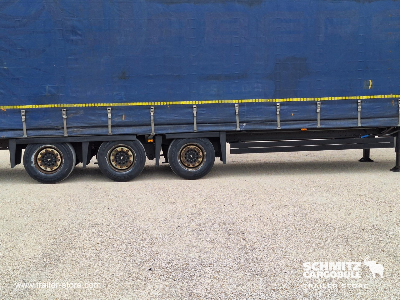 SCHMITZ Curtainsider Mega - סמיטריילר עם וילונות צד: תמונה 5 SCHMITZ Curtainsider Mega - סמיטריילר עם וילונות צד: תמונה 5