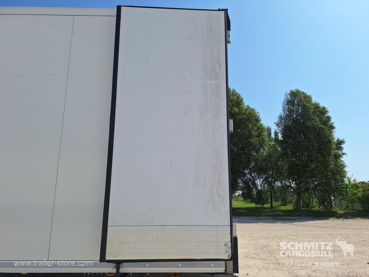 SCHMITZ Reefer Standard - סמיטריילר איזותרמי: תמונה 2 SCHMITZ Reefer Standard - סמיטריילר איזותרמי: תמונה 2