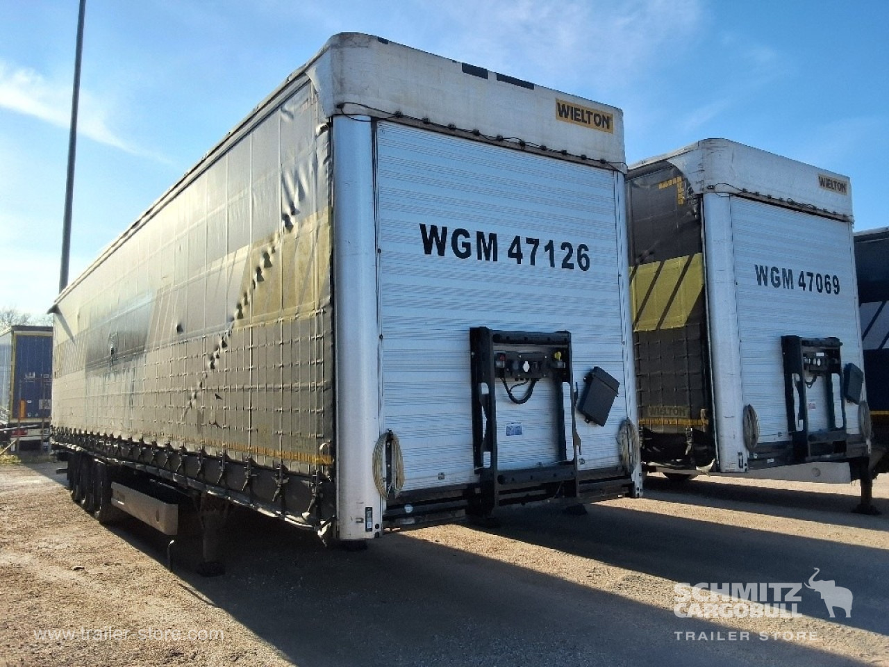 WIELTON Curtainsider Mega - סמיטריילר עם וילונות צד: תמונה 1 WIELTON Curtainsider Mega - סמיטריילר עם וילונות צד: תמונה 1