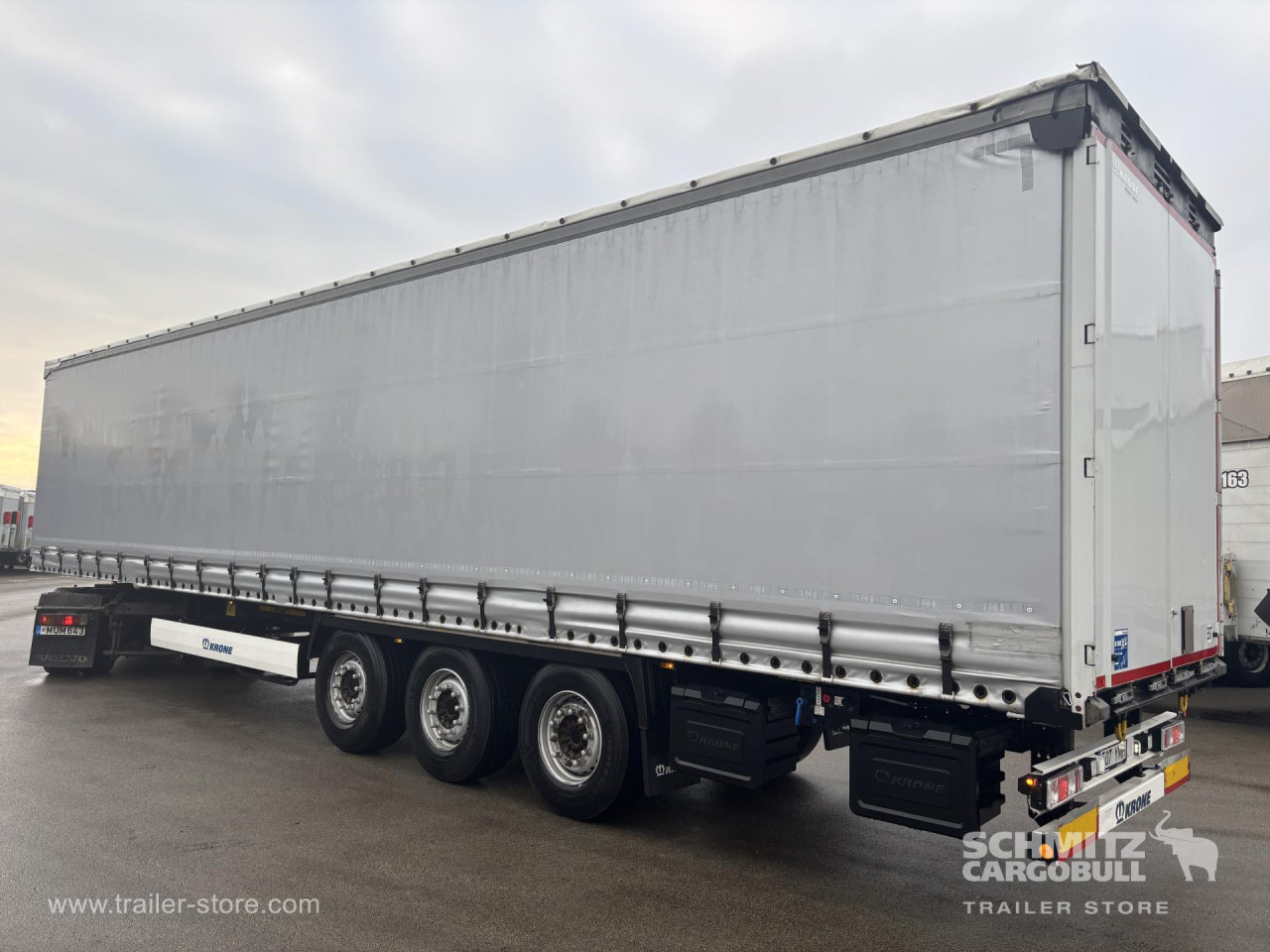סמיטריילר עם וילונות צד KRONE Curtainsider Standard: תמונה 6 סמיטריילר עם וילונות צד KRONE Curtainsider Standard: תמונה 6